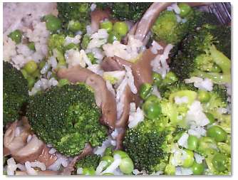 reispfanne erbsen, austernpilze, broccoli