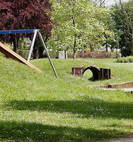 Spielplatz am/im Rosengarten Hersbruck 