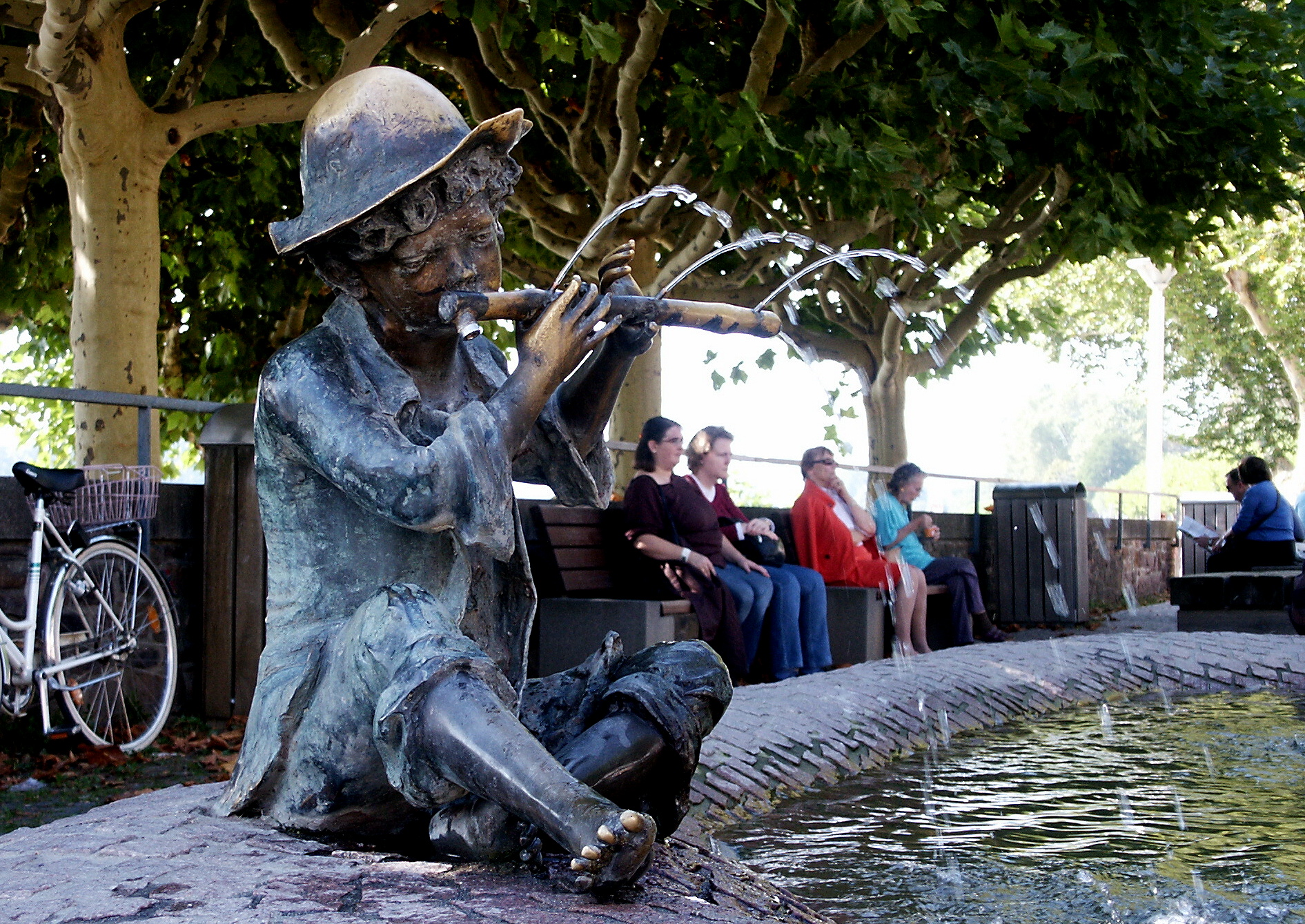 Wiesbaden-Biebrich, Brunnenfigur